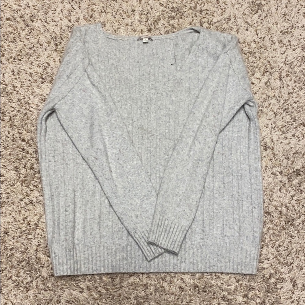 Grey sweater